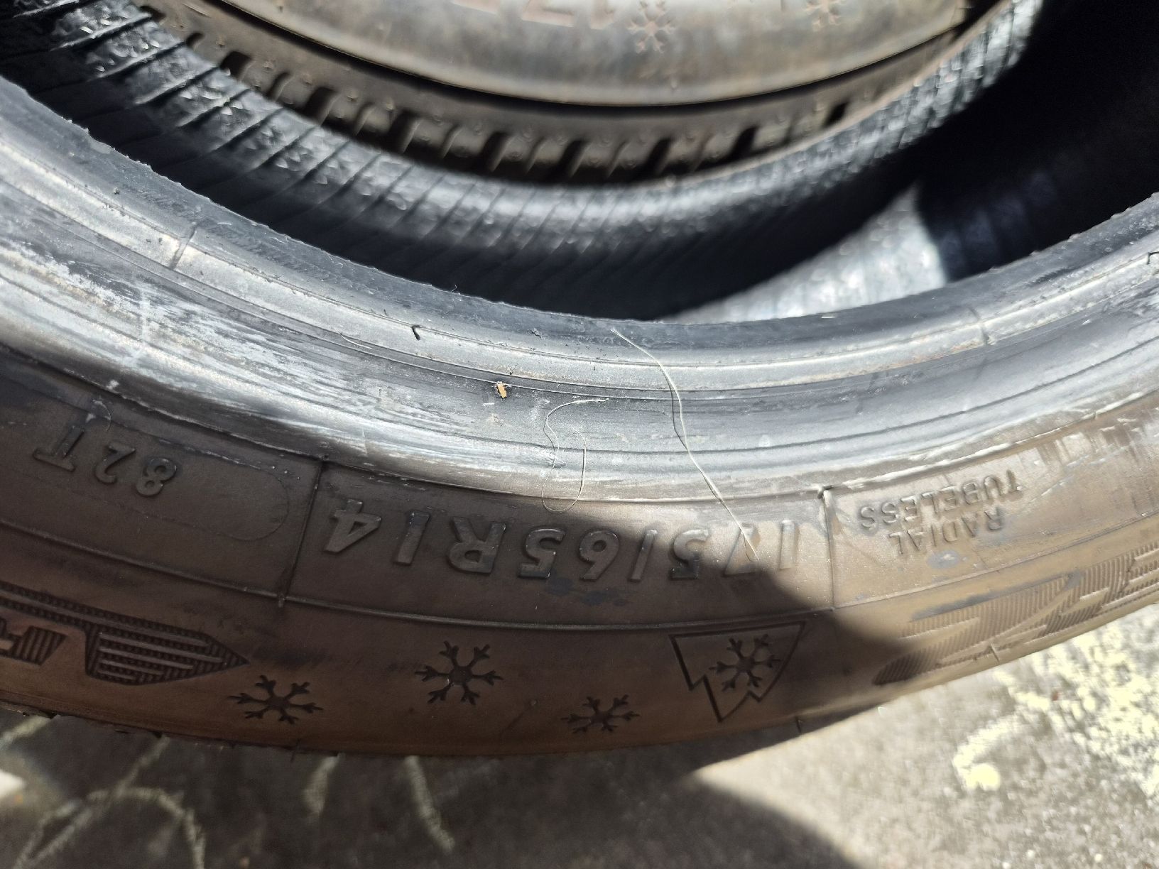 Dunlop Pneumatici & Ruote complete: 4x Pneu von Dunlop – Usato da Oftringen venduto da Trance_queen90 2