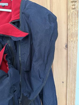 Schwangerschafts- und Tragejacke