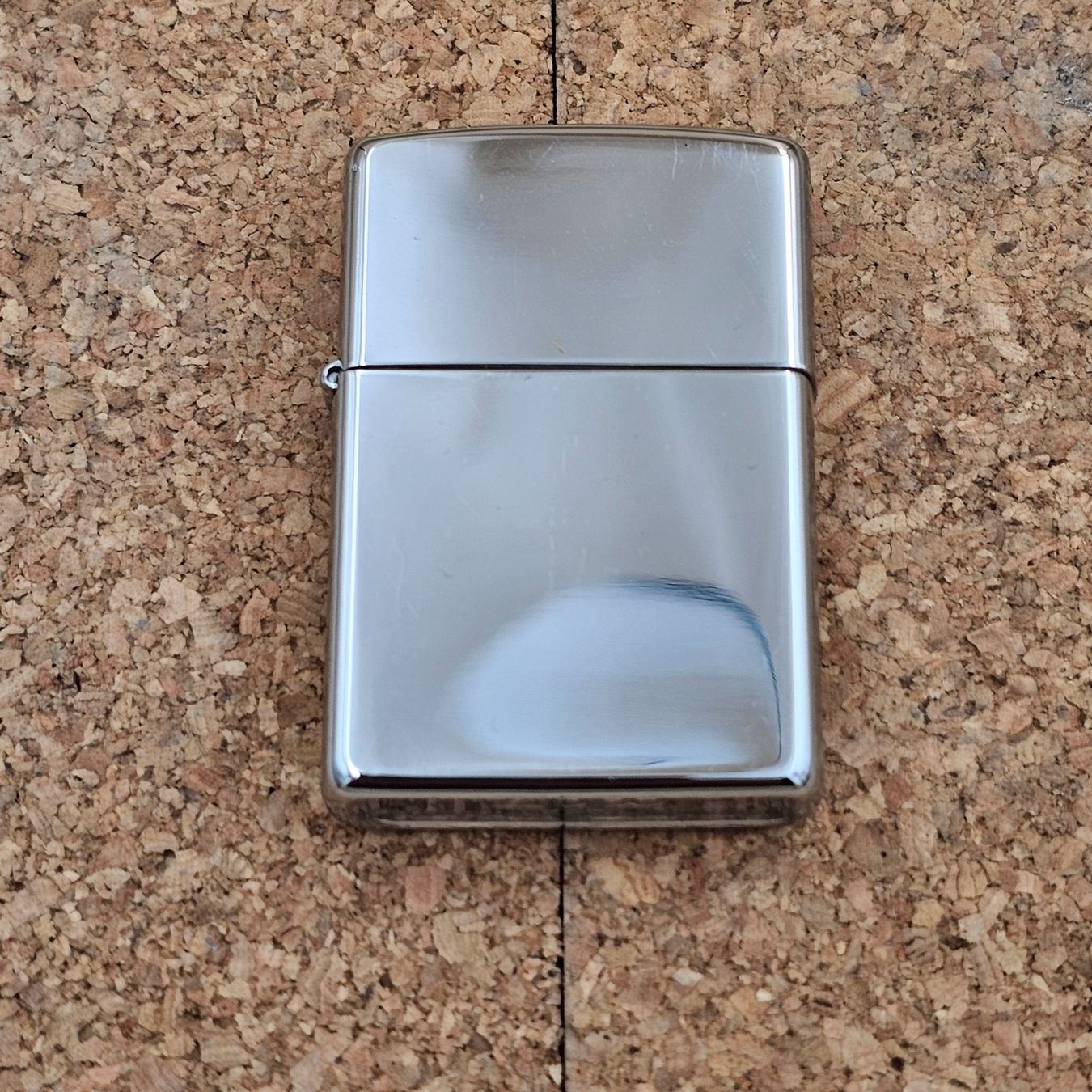 Zippo Accendini: Zippo 1996 authentique, état impeccable, sans gravure – Usato da Genève venduto da Djoff