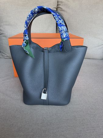 New Hermès Picotin Lock 22