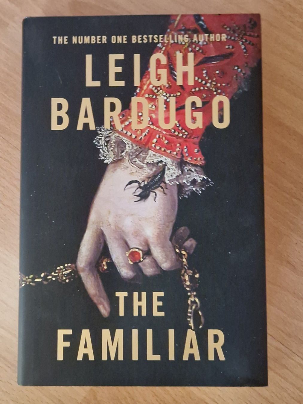 Bücher: Leigh Bardugo The Familiar, Neu – Neu (gemäss Beschreibung) aus Neuhausen am Rheinfall von Alchimista