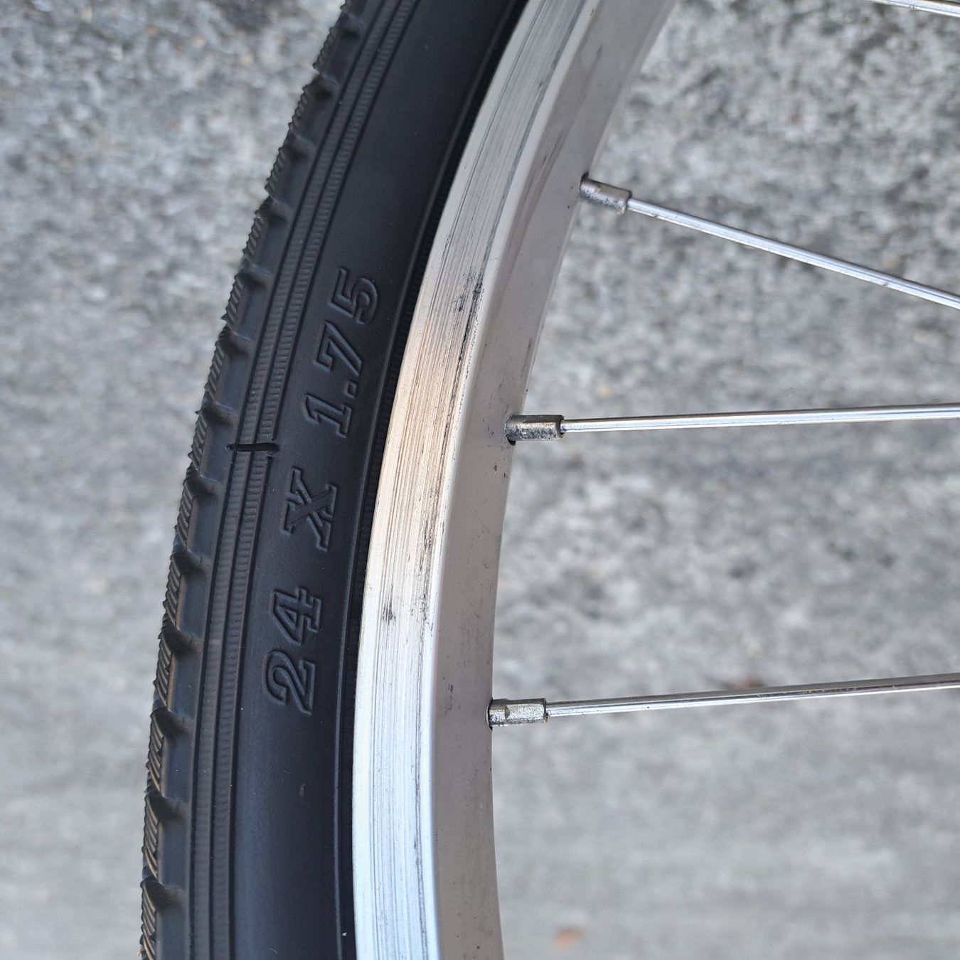 Biciclette: Velo 24 pouces – Usato da Grandval venduto da Gloux75 5