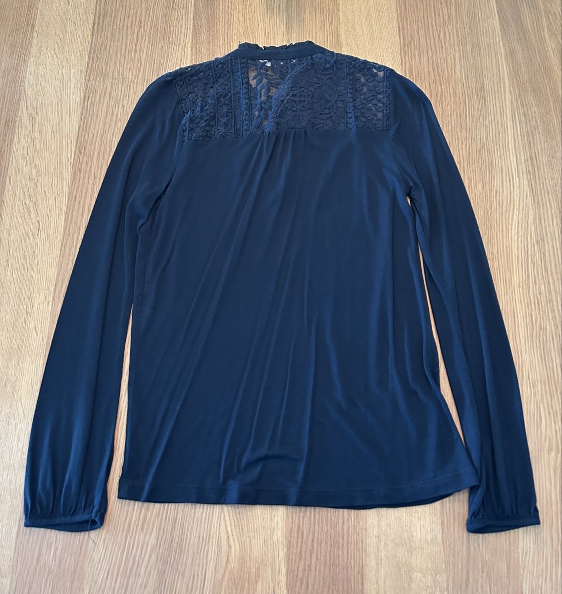 Nafnaf T-Shirts: NAF NAF Langarmshirt Gr. XS Schwarz – Gebraucht aus Schwarzenbach SG von bienchen22 1