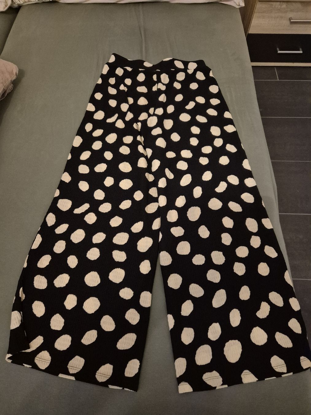 Pantalons: Hose 36 – D'occasion à Würenlingen par kuh33 1