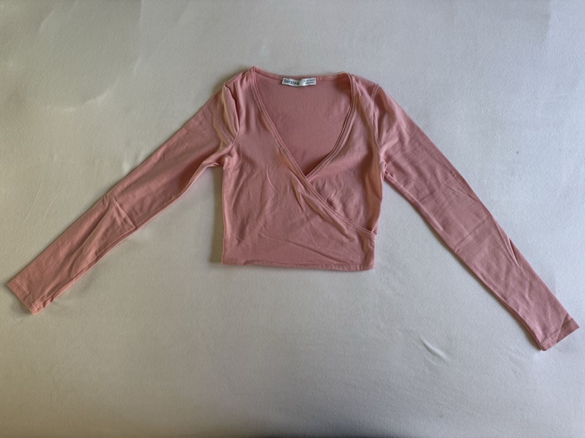 Bershka Camicette, T-shirt & Top: Maglietta corta rosa – Nuovo (secondo la descrizione) da Claro venduto da kel_v7dj