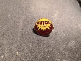 AUTOL  EXTRA  HUILE  BADGE  VINTAGE  COLLECTION