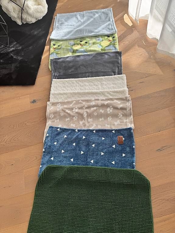 Coperte & Accessori: Hunde Decken neu – Usato da Büron venduto da Manu864