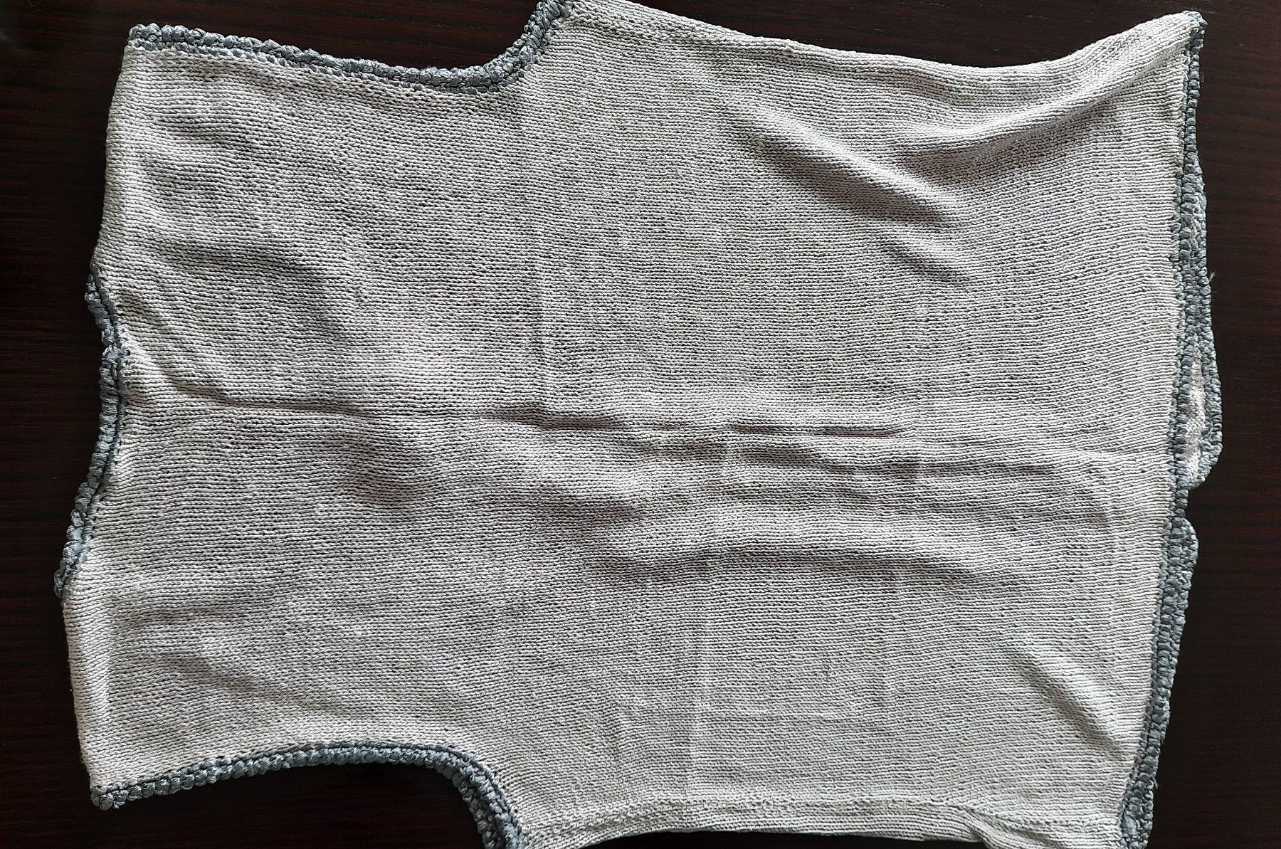 Gilets & Westen: Seidenweste, handgestrickt, L, silbergrau – Gebraucht aus Herrliberg von AlexandraBopp 2