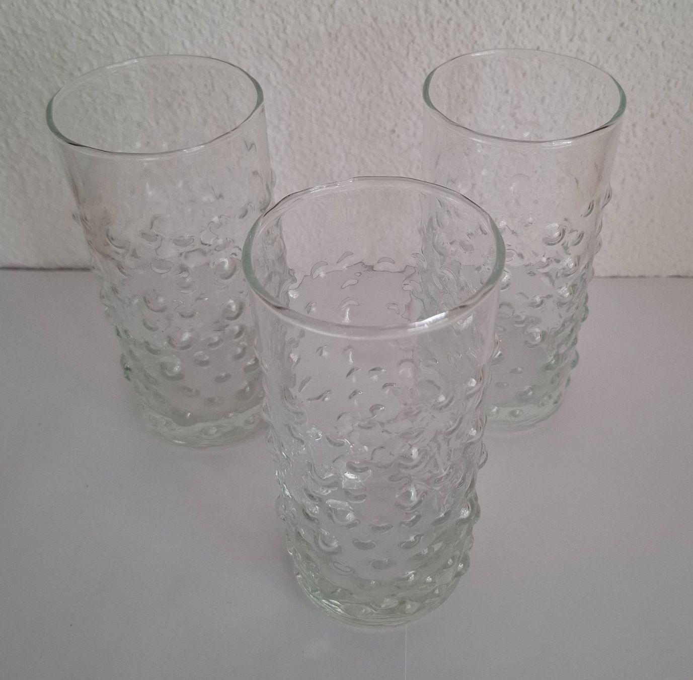 Bicchieri: 3 Trinkgläser mit Noppenoberfläche ca. 1920 – Usato da Rothrist venduto da Clanx