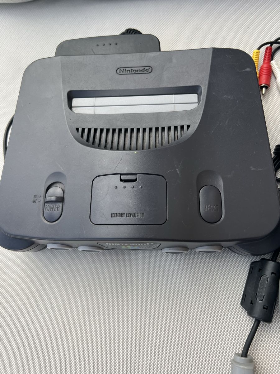 Nintendo Konsolen: Nintendo 64  – Gebraucht aus Genève von Gameretro.85 1
