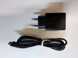 Samsung Power Adapter EP-T4510 Fast Charging 45W neuwertig