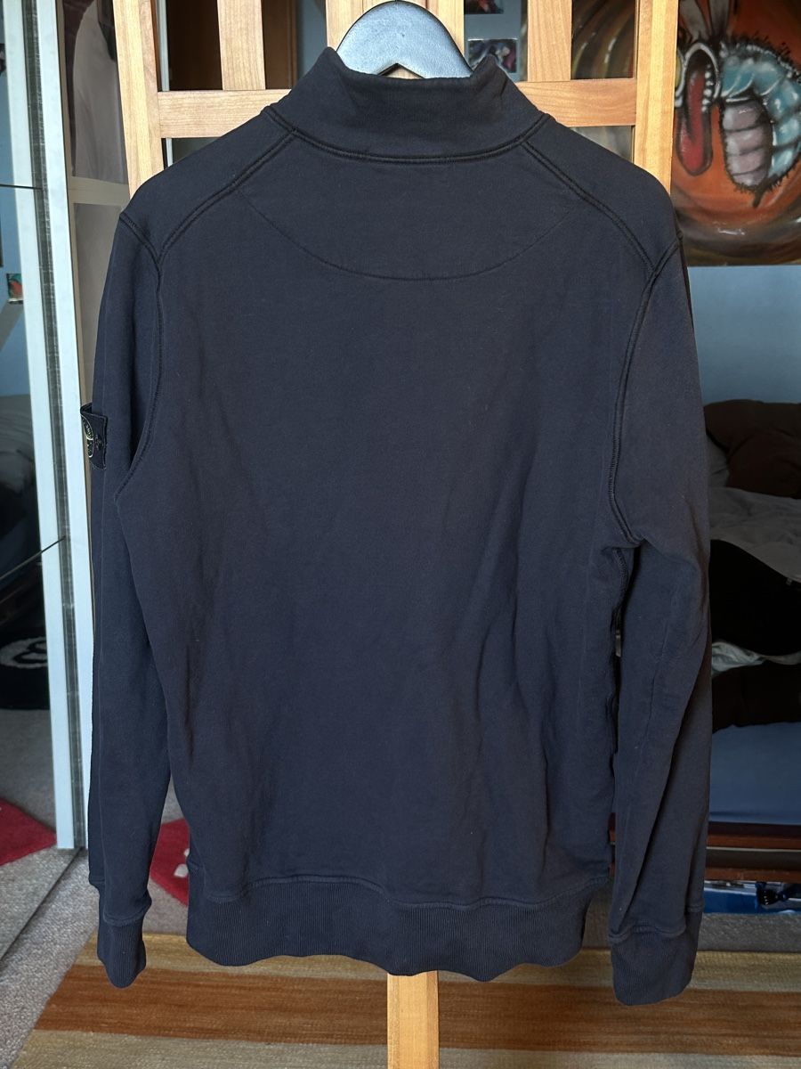 Stone Island Maglioni & Felpe: Original Dark Blue Stone Island 1/4 Zip size L – Usato da Villars-Burquin venduto da Iliasso 1