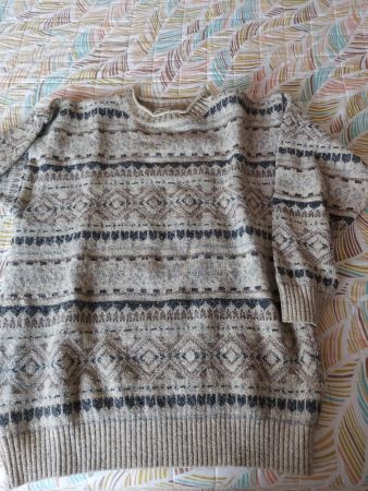 warmer Pullover M aus Wolle