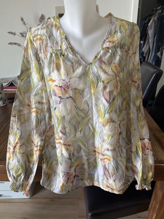 Chemisier marée floral  S viscose polyester  neuve
