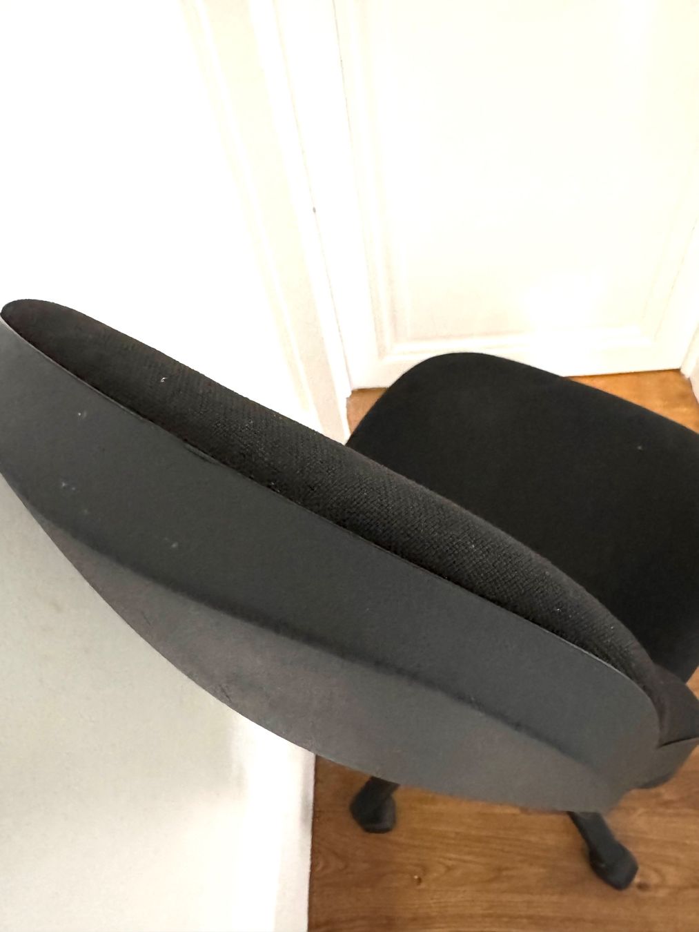 Sedie a rotelle: Fauteuil de bureau ergonomique Topstar noir – Usato da Lausanne venduto da ealloa 2