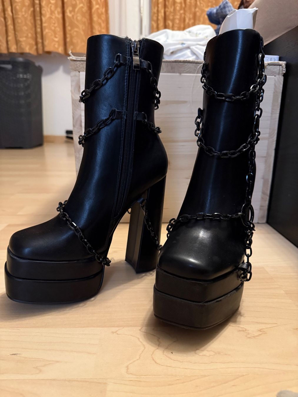 Killstar Damenschuhe: KILLSTAR BOOTS – Neu (gemäss Beschreibung) aus Bassersdorf von Tig90