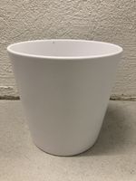Weisser Übertopf SK Dallas Ø16cm