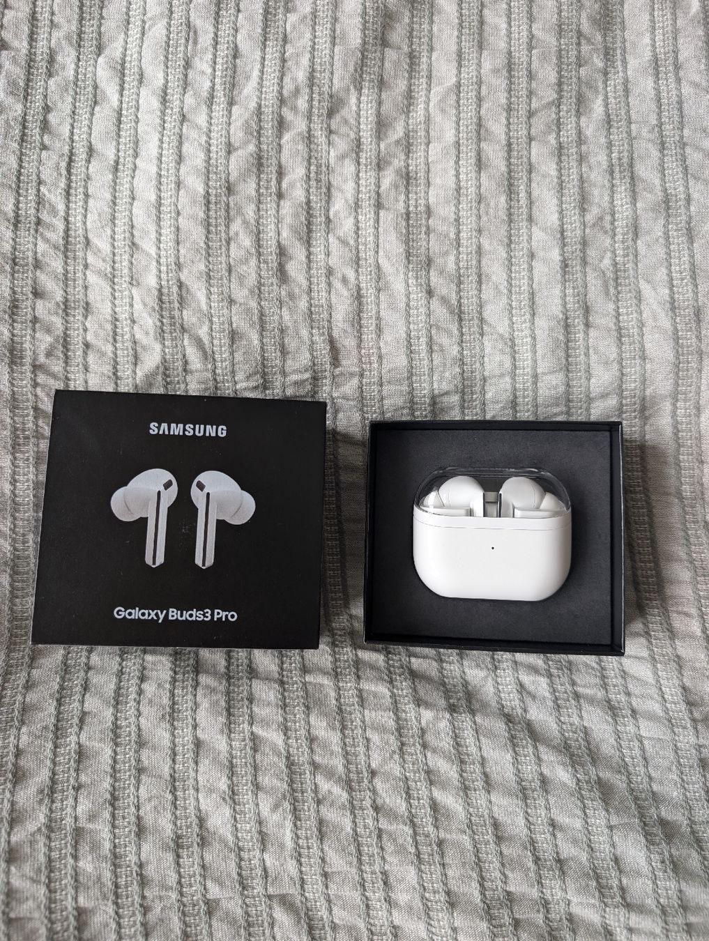 Samsung Kopfhörer: Samsung Galaxy Buds 3 pro – Neu (gemäss Beschreibung) aus Basel von tan_s89f 1