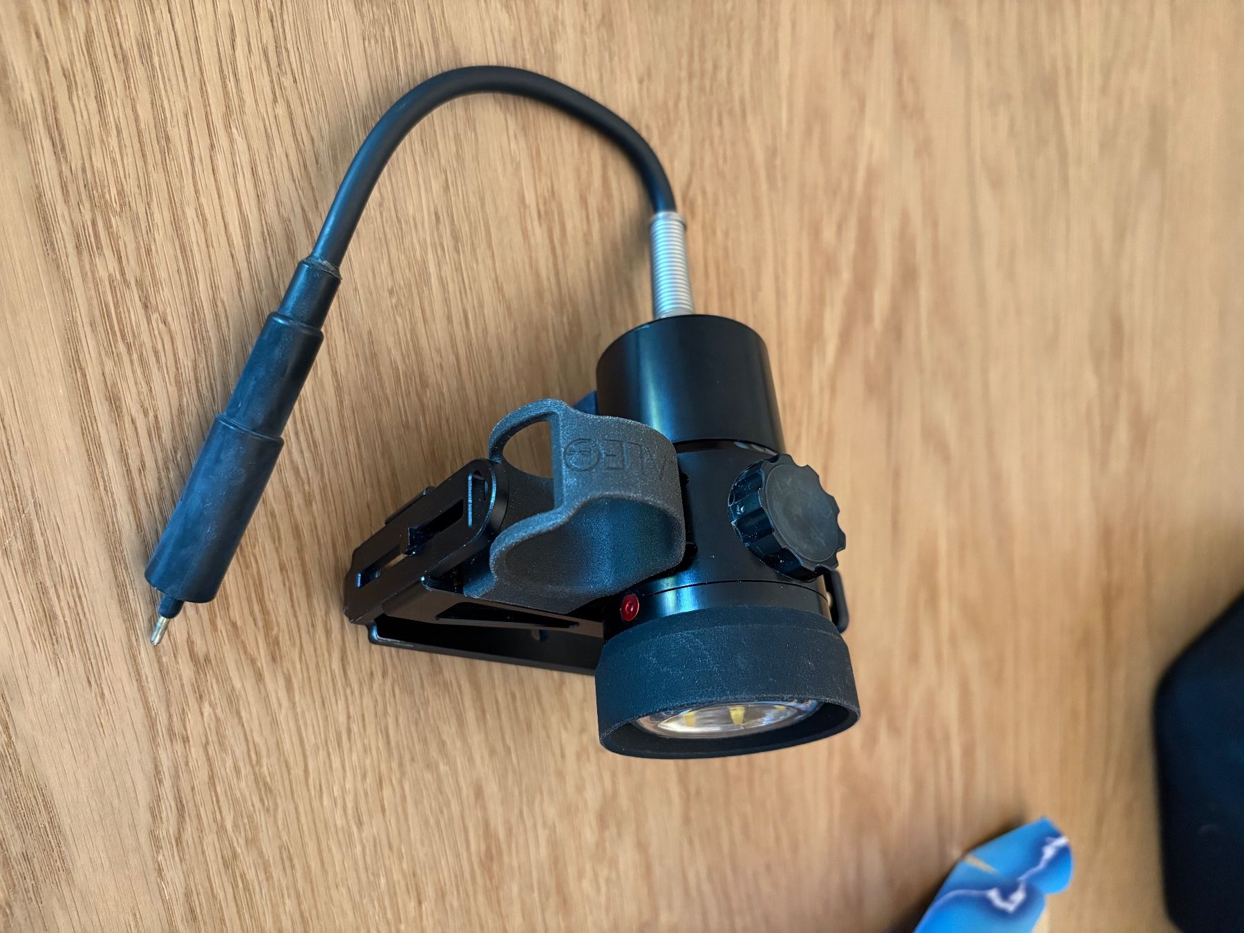 Lampade: Scaleo Infinity Tauchlampe, inkl. Carbon Akkutank – Usato da Obfelden venduto da fio_yyv2 2