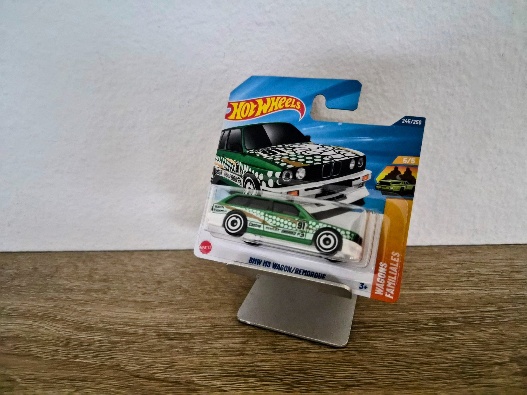 Hot Wheels Modellini d'auto: Hot Wheels BMW E30 M3 Wagon 2x – Nuovo e nell'imballaggio originale da LUZERN venduto da 6O15 2