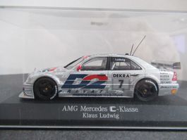 Mercedes Benz C Klasse AMG Minichamps 1-43 500