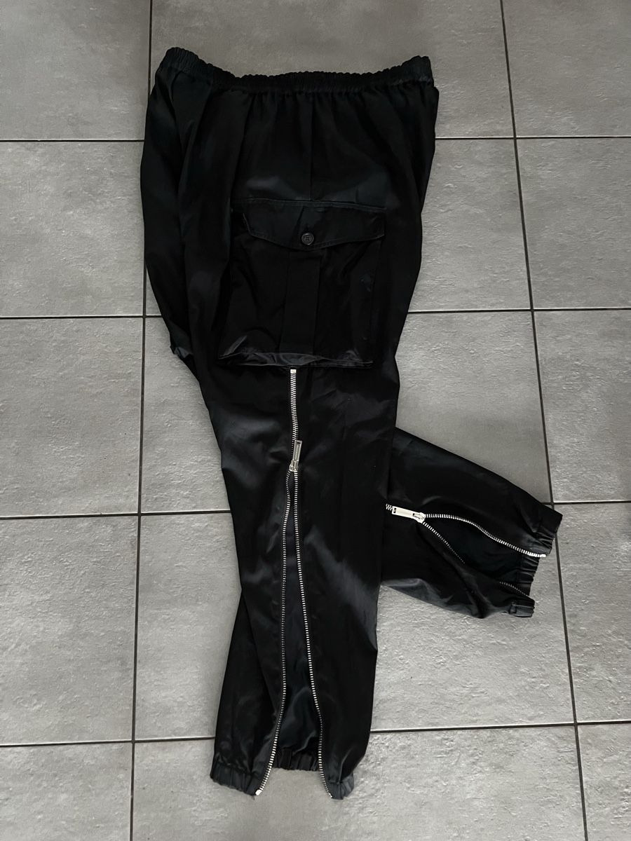 Dsquared2 Pantalons: Dsquared2 pantalone cargo uomo (54) – D'occasion à Mendrisio par fly_9wzx 1