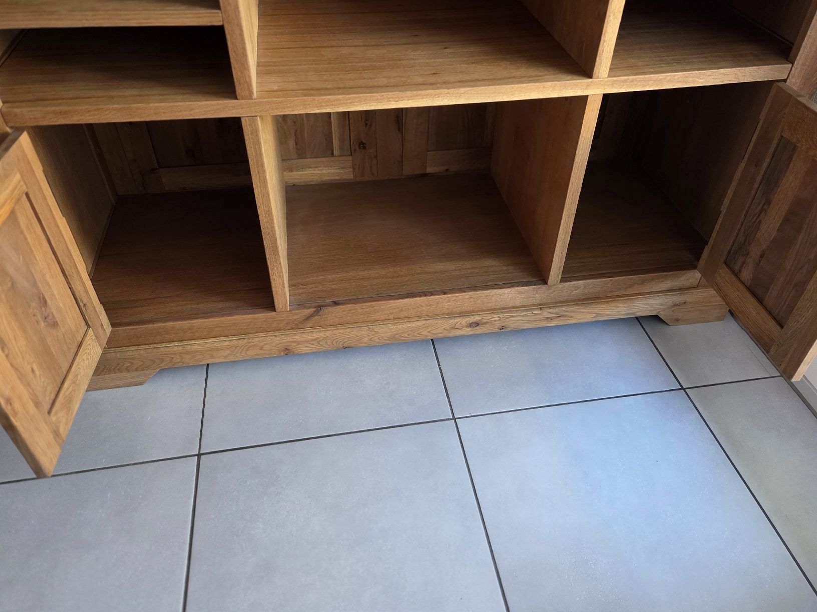 Allestimento di negozi e stand fieristici: Bar aus Holz Travers Conforama – Usato da Oftringen venduto da Black_Nymeria 1