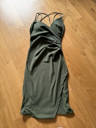 Robe kaki 