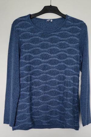 Blauer Pullover mit Wellenmuster, Gr. M