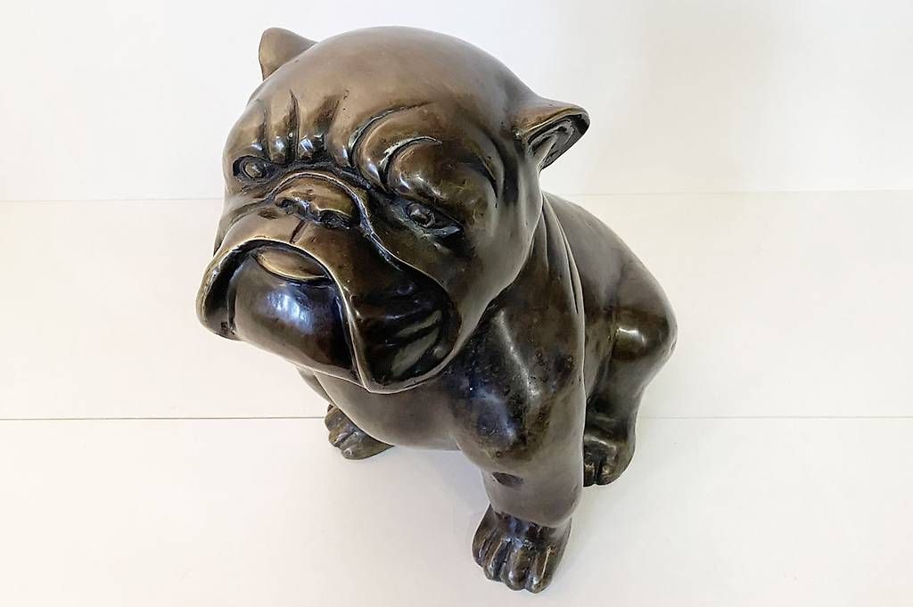 Sculture & Statue: Bronzefigur, Sitzende Bulldogge NEU – Nuovo (secondo la descrizione) da Ballwil venduto da ClassicGallery 2