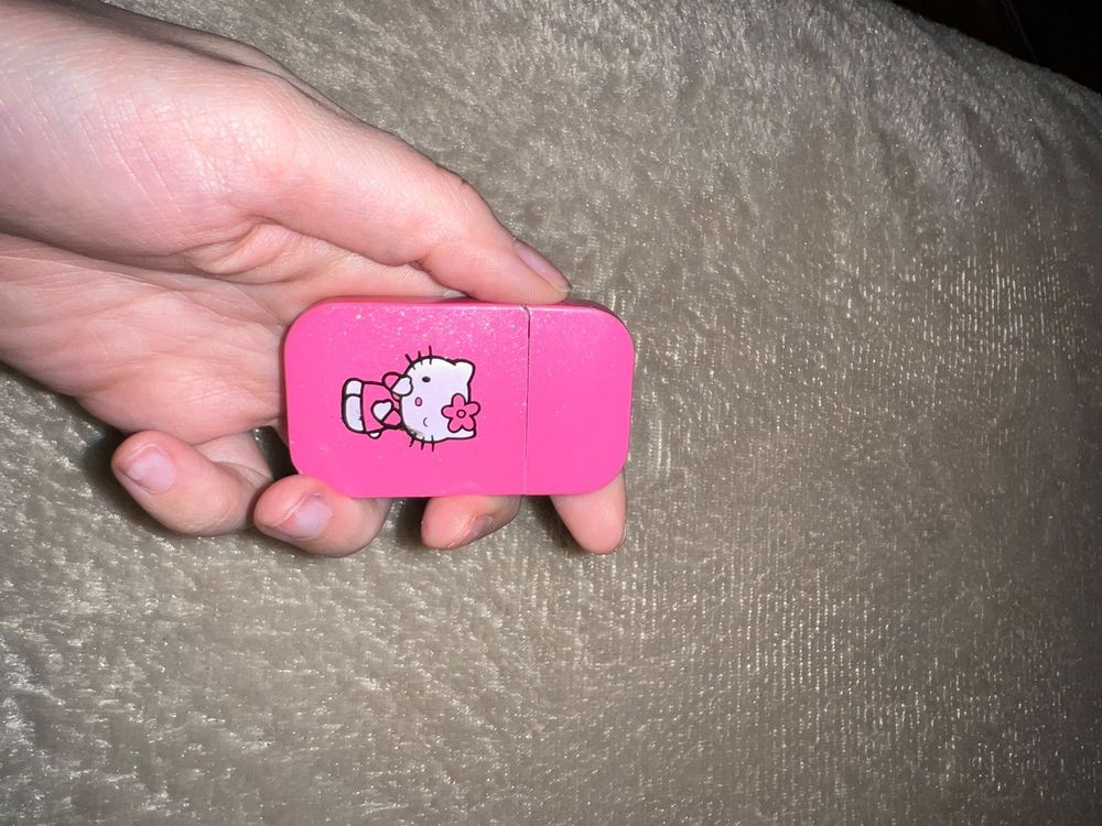 Feuerzeug Hello Kitty pink