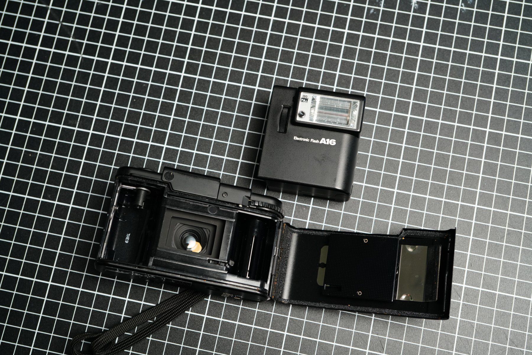 Olympus Kamera: Olympus XA mit A16 Blitz – Gebraucht aus Oberägeri von timm.jpeg 2