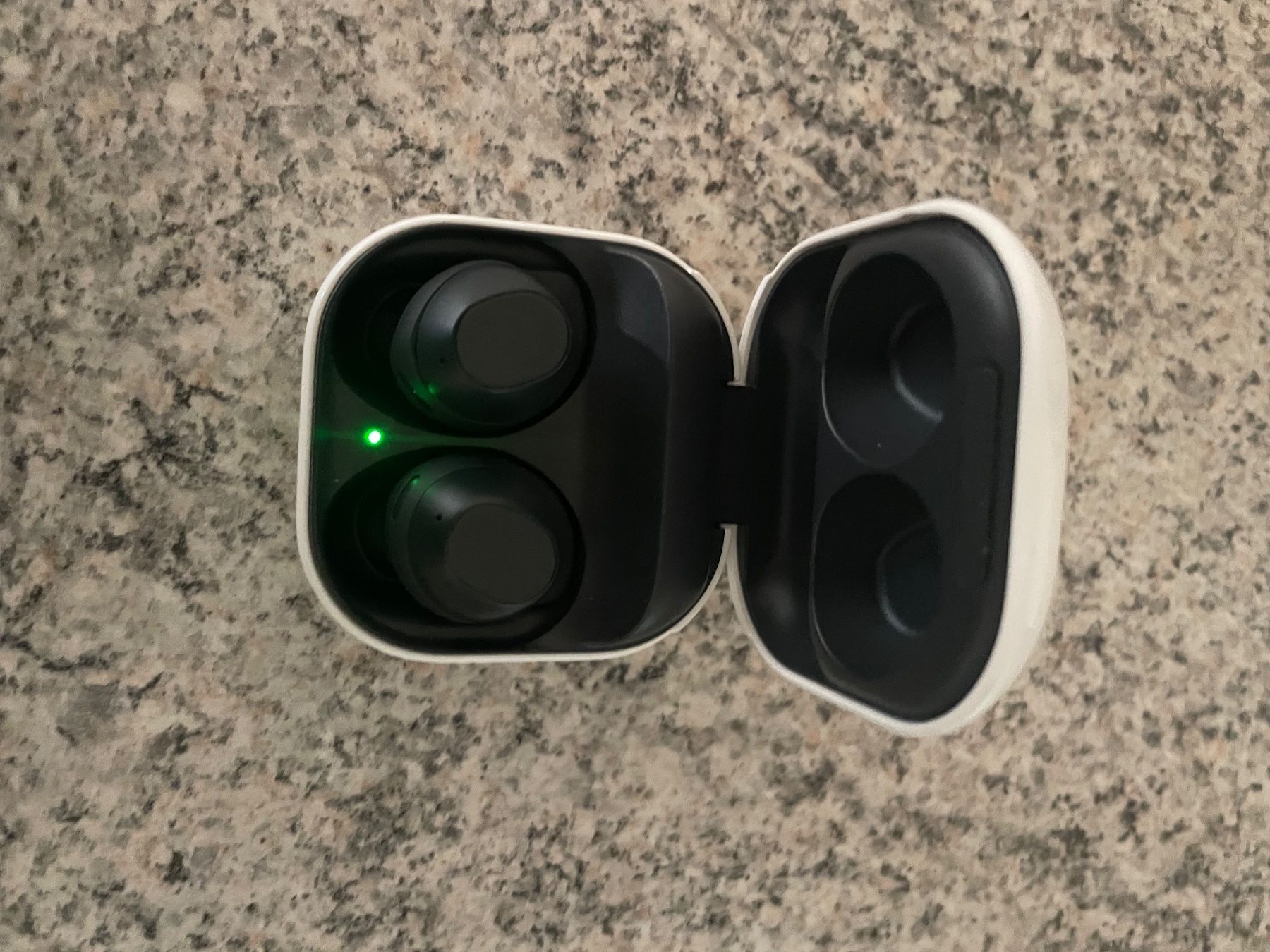 Samsung Cuffie: SAMSUNG Galaxy Buds2 Pro – Usato da St. Gallen venduto da fro_ks8w 1