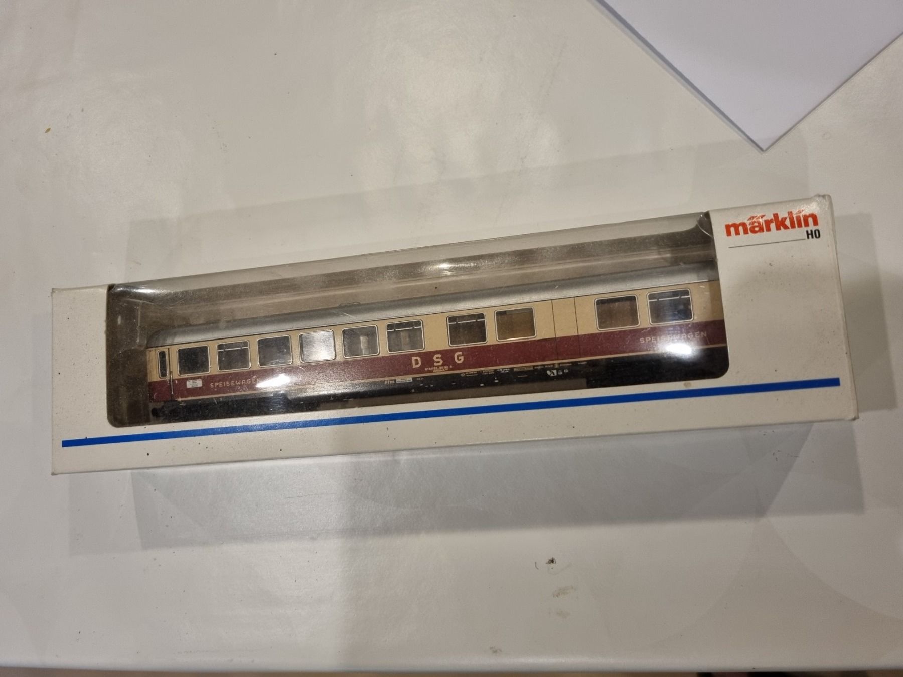 Märklin Modellini di ferrovie: Märklin Tee Speisewagen DB – Usato da Mauren TG venduto da Defrancesco