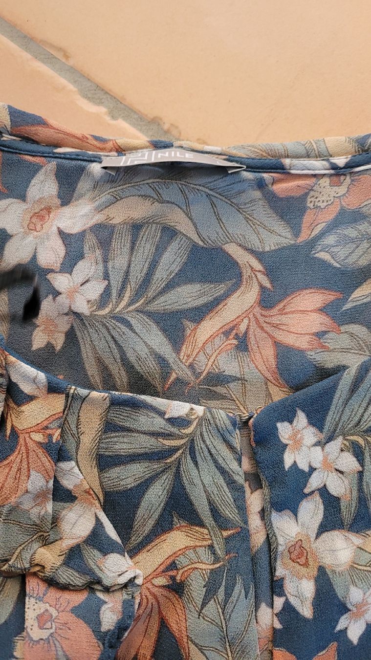 Nile Camicette: Nile blouse L  – Usato da Echallens venduto da frimousse2008 1