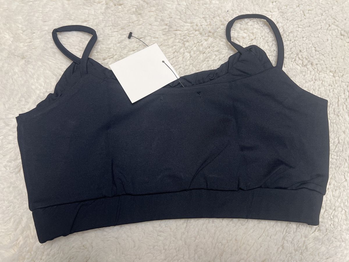 Tops: Brassière sport noire taille M neuve – Neu und originalverpackt aus Chenens von anasantos90 1
