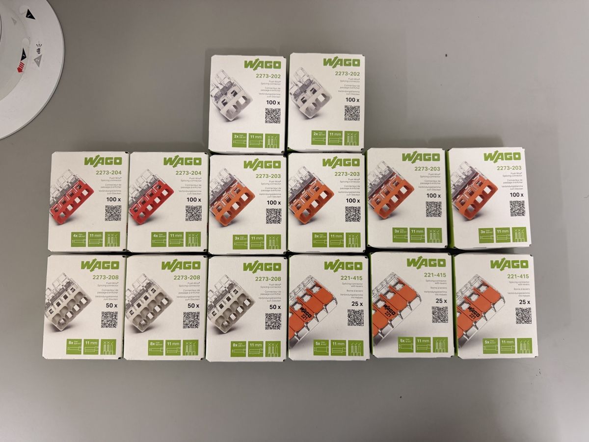 Wago Componenti elettronici: Wago Klemmen Elektro – Nuovo e nell'imballaggio originale da Zürich venduto da papaplatte