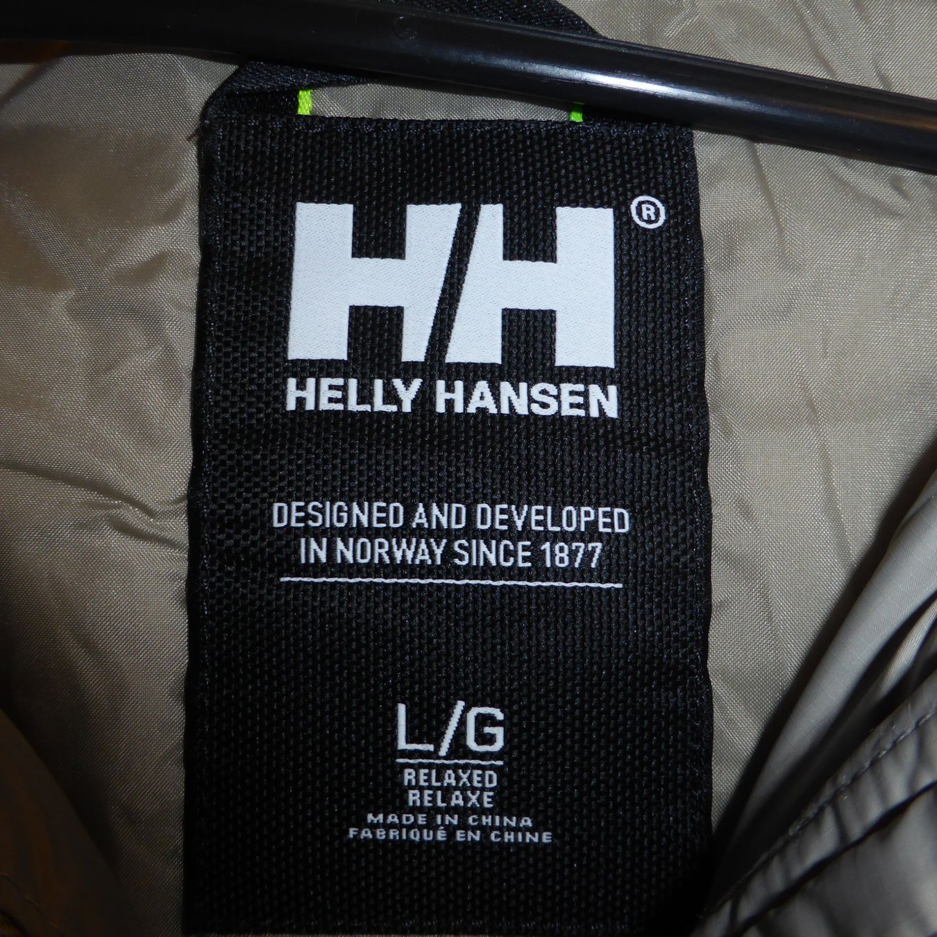 Helly Hansen Cappotti: Wintermantel HELLY HANSEN, Gr. L – Usato da St.Gallen venduto da regenbogen5 1
