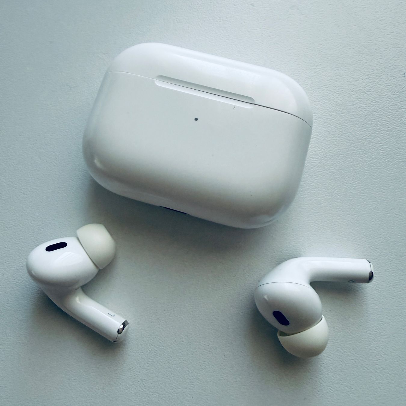 Apple Cuffie: Original Apple AirPods Pro 2, Lightning auf USB-C Kabel – Usato da Basel venduto da MY.AIRPODS.SHOP 3