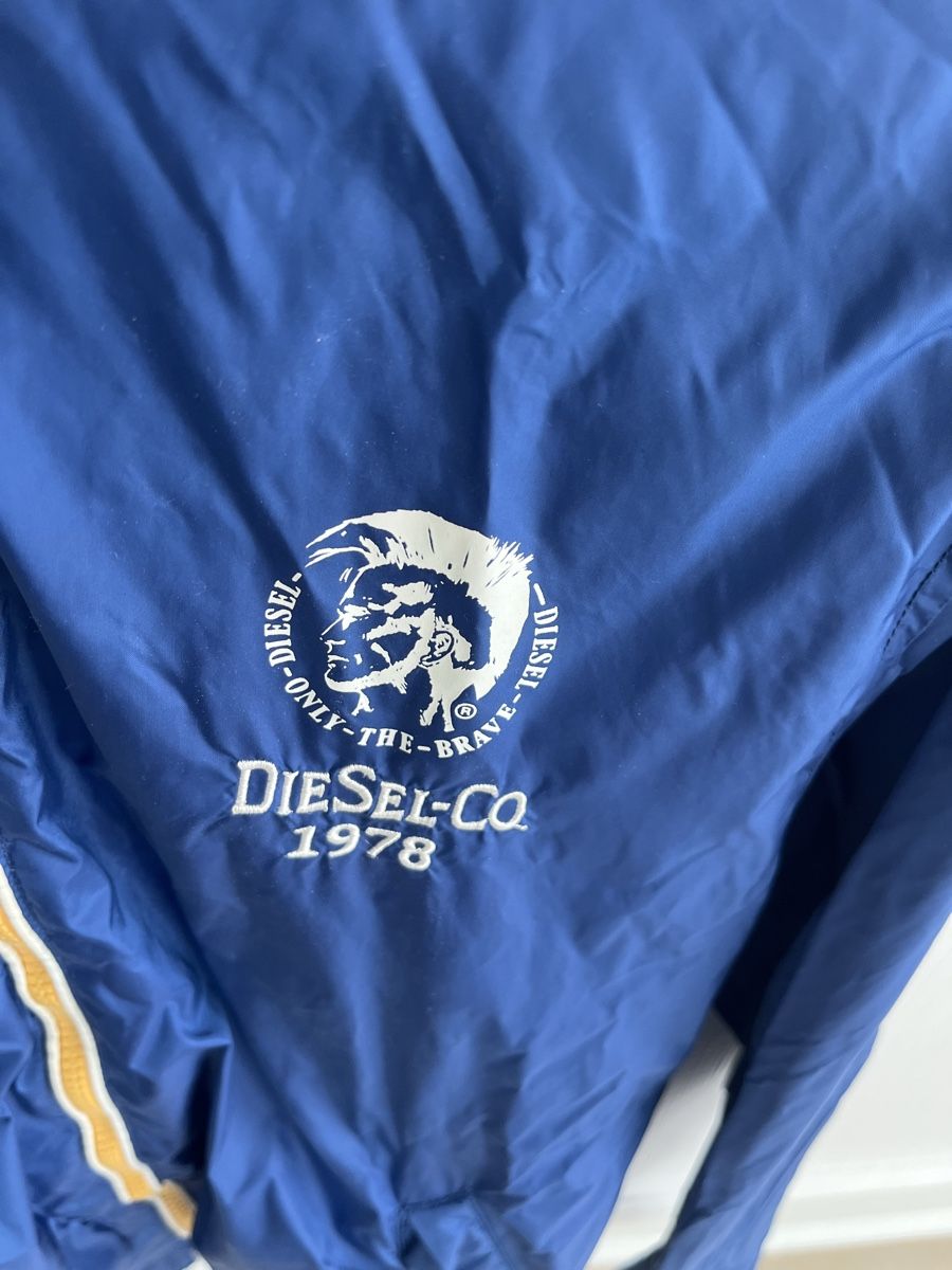 Diesel Giacche: Diesel  Regenjacke damen Gr. S/M – Usato da Kerzers venduto da del13 1