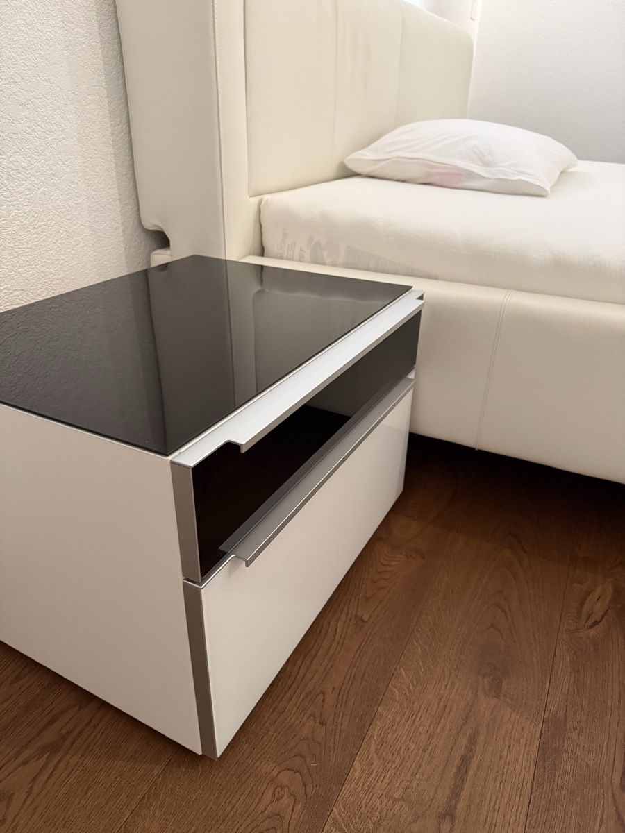 Letti: Doppelbett mit zwei Nachttischen – Usato da Kleindöttingen venduto da Alex.C. 3