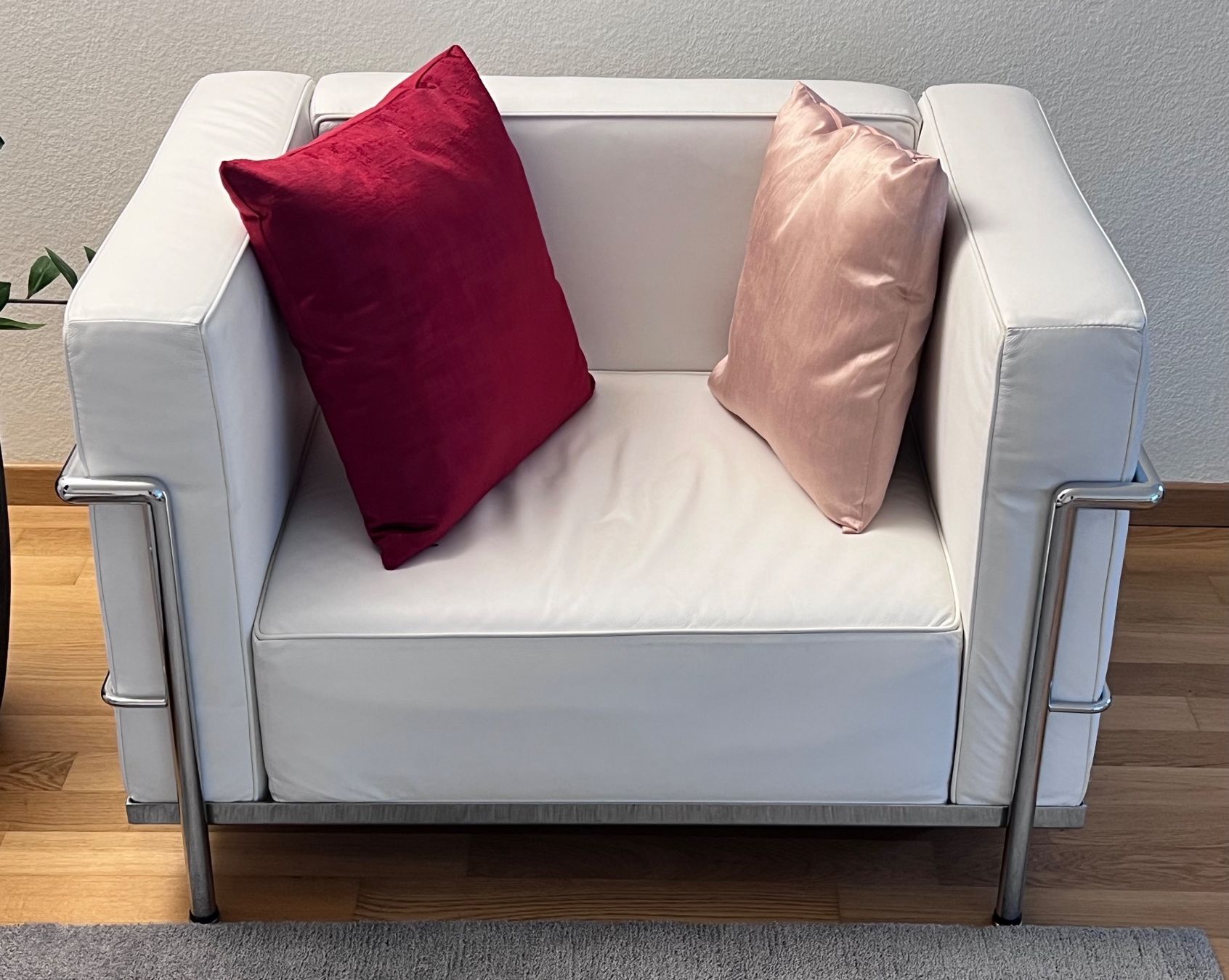 Le Corbusier Poltrone: LC3 Sessel von Le Corbusier – Usato da Zürich venduto da Sigmasax