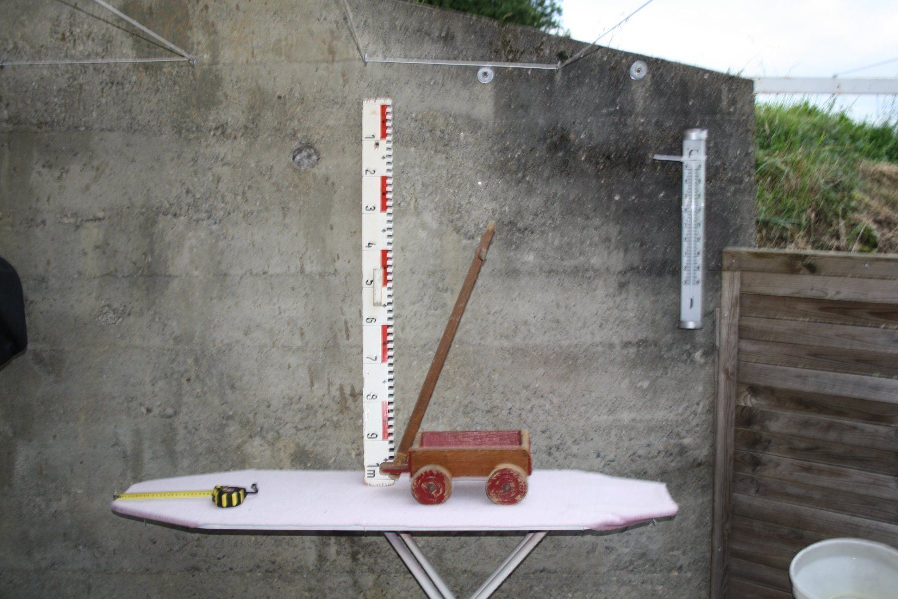 Fahrzeuge für Kinder: VINTAGE HOLZ BOLLERWAGEN – Gebraucht aus Wauwil von Pneuedy 2