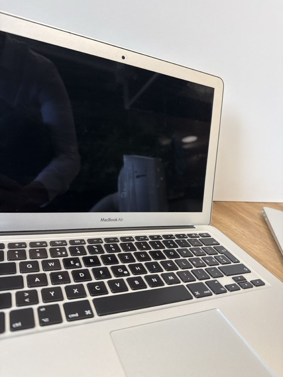 Apple Notebook: 2 Mac Book Air 2015 – Usato da tägerwilen venduto da Holmgren_123 1