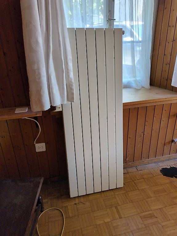 Radiateurs: Heizkörper zu verschenken – D'occasion à Haldenstein par Mack28 1