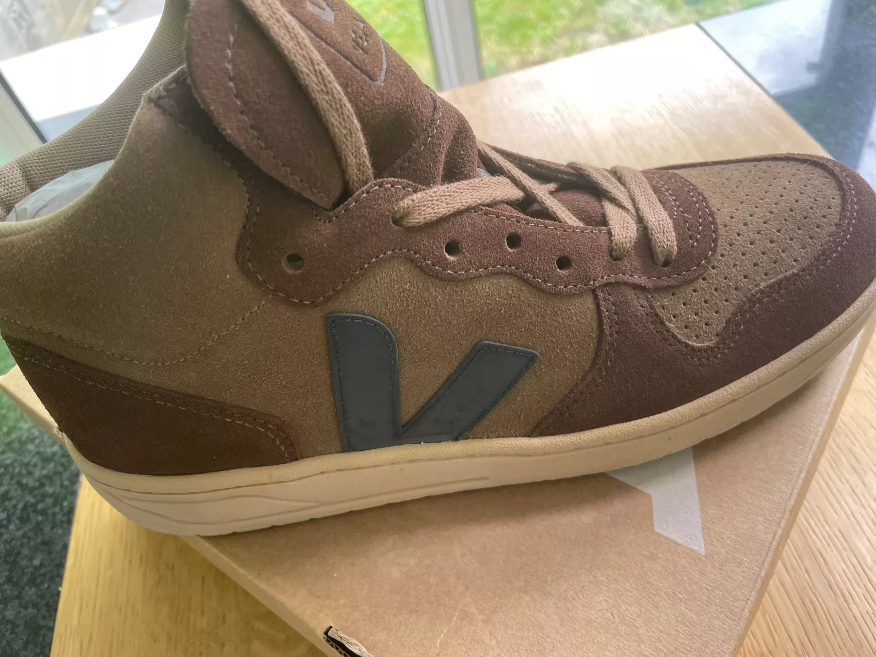 Veja Scarpe da uomo: Veja Schuhe Freizeitschuhe – Nuovo (secondo la descrizione) da Flüelen venduto da AU10