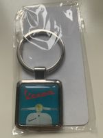Vespa Original Schlüsselanhänger aus Metall **NEUWARE**