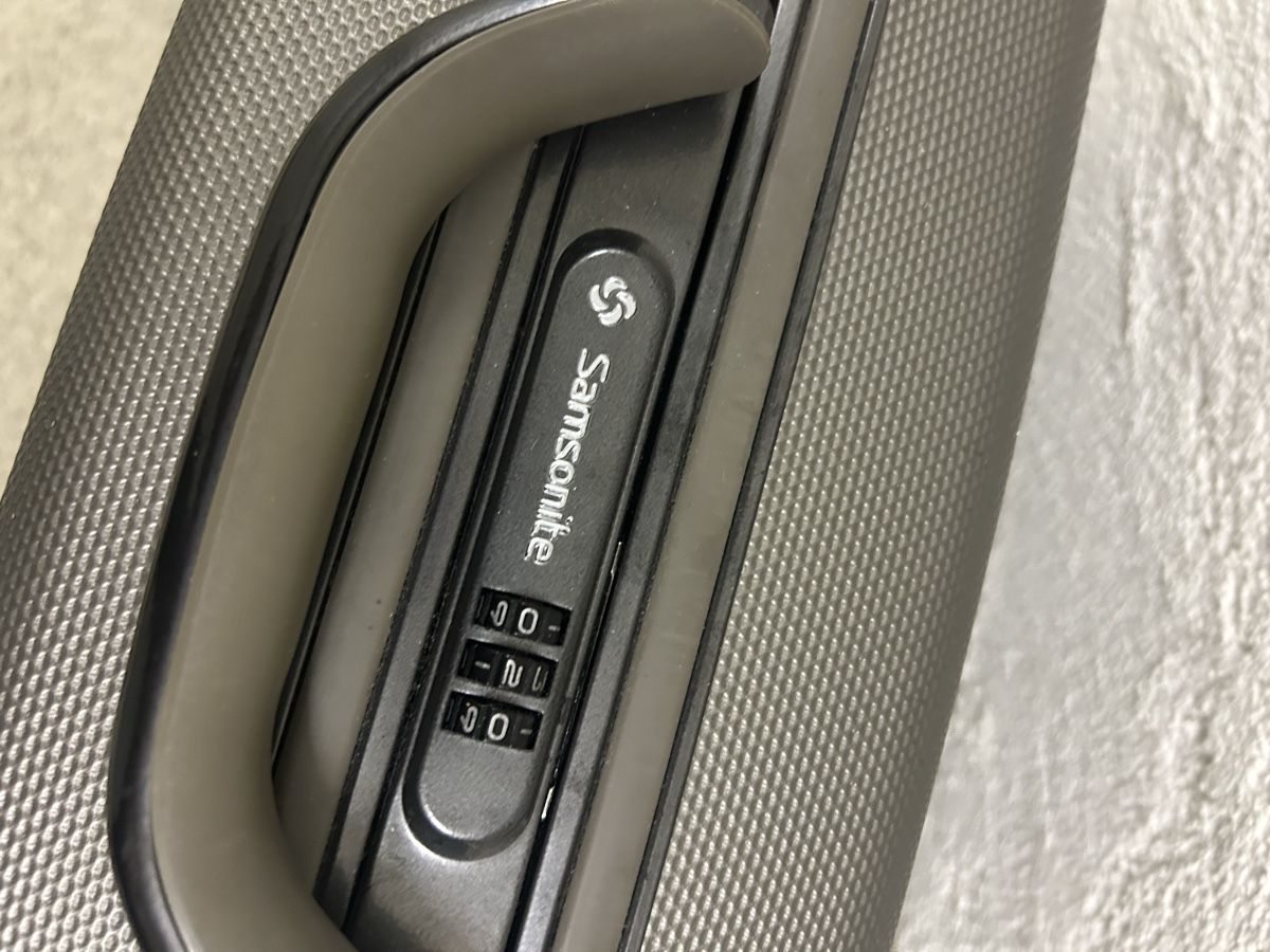 Samsonite Valigie: Samsonite Koffer wie neu 49 x 35 cm – Nuovo (secondo la descrizione) da Zürich venduto da Nick345 1