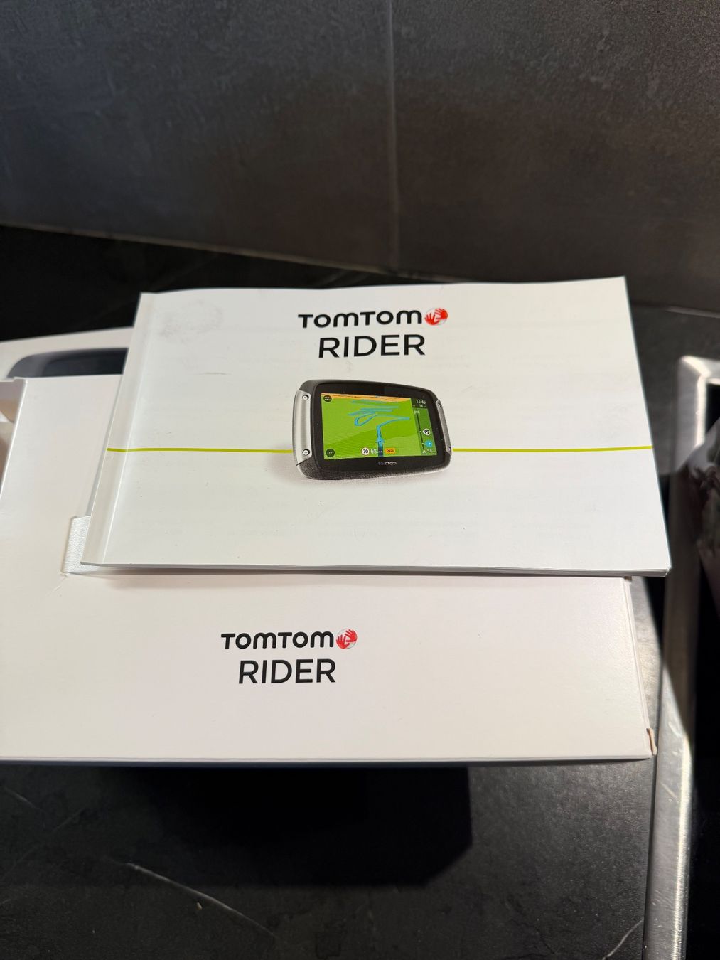 Tomtom Navigation: GPS moto TomTom Rider 400 – D'occasion à Fully par Ylucas 4