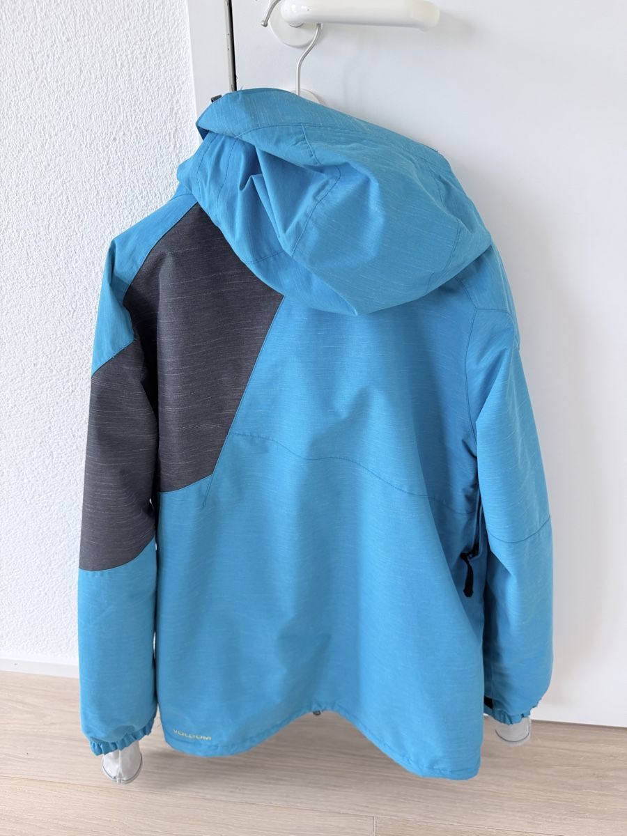 Volcom Jacken: Volcon Ski Jacket Blue Grey Size S – Gebraucht aus Zürich von jil_7l2p 1